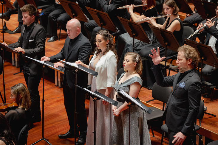 Doubt and Seeking – Gábor Hollerung and the Budafok Dohnanyi Orchestra at Müpa Budapest