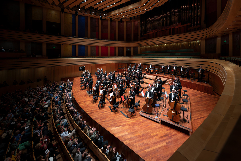 Kristóf Baráti and the Philharmonia Orchestra at Müpa Budapest Posztós János / Müpa