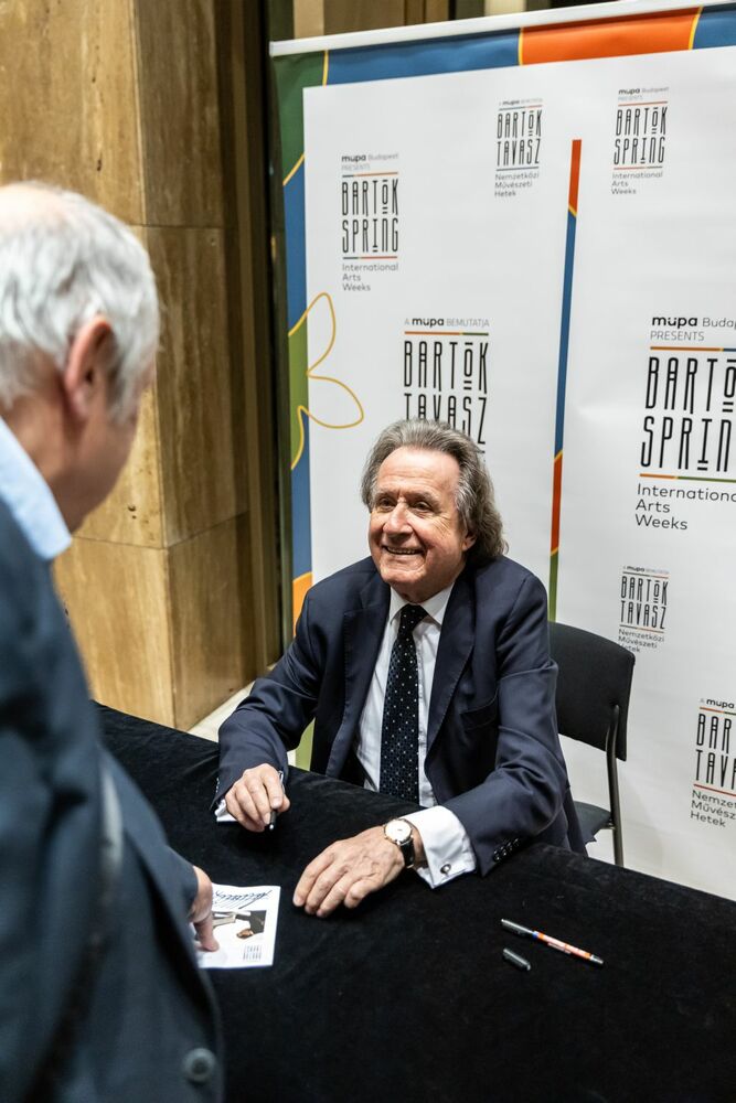 Rudolf Buchbinder and the Hungarian National Philharmonic Orchestra • 2.1 at Müpa Budapest Hirling Bálint / Müpa