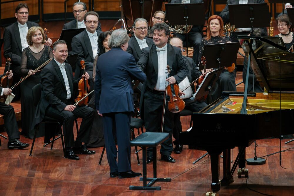 Rudolf Buchbinder and the Hungarian National Philharmonic Orchestra • 2.2 at Müpa Budapest Nagy Attila / Müpa