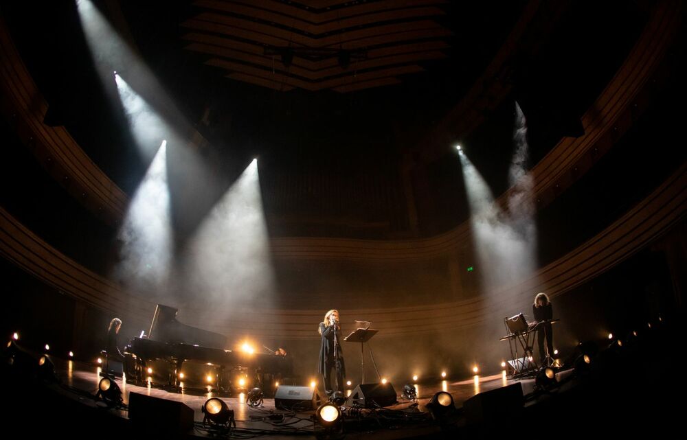 Electric Fields at Müpa Budapest Kállai-Tóth Anett / Müpa