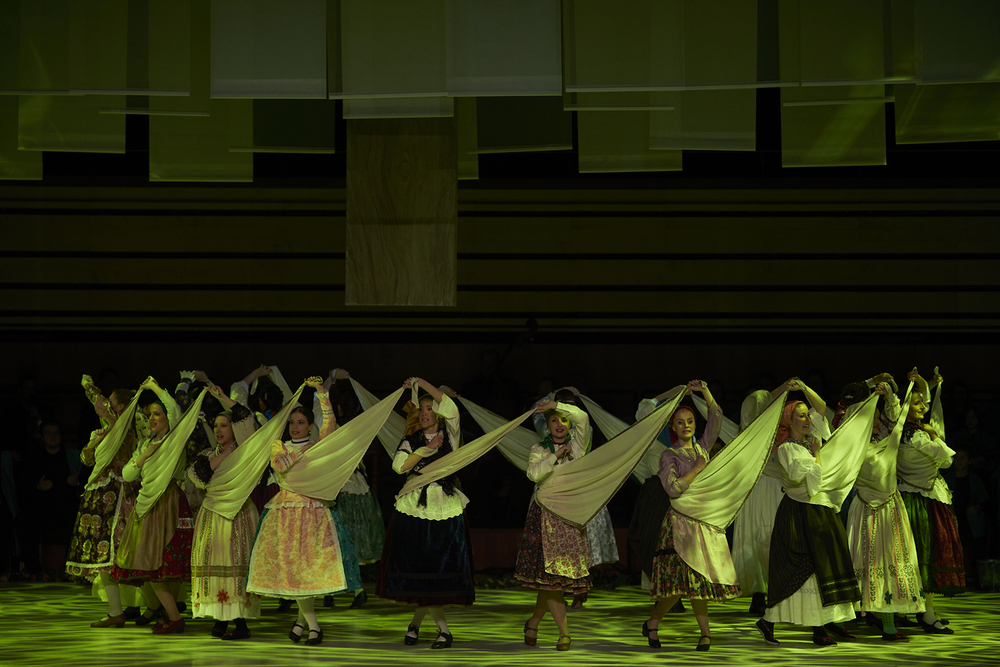 Hungarian State Folk Ensemble: His Cross Blossomed – premiere at Müpa Budapest Valuska Gábor / Müpa