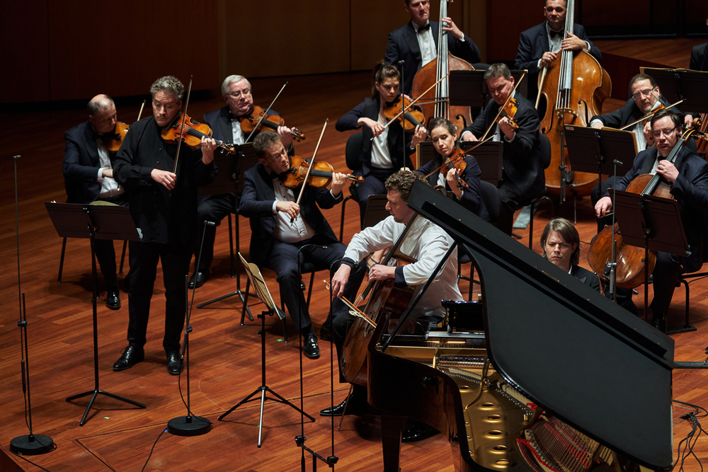 David Fray és a Liszt Ferenc Kamarazenekar a Müpában Hrotkó Bálint / Müpa