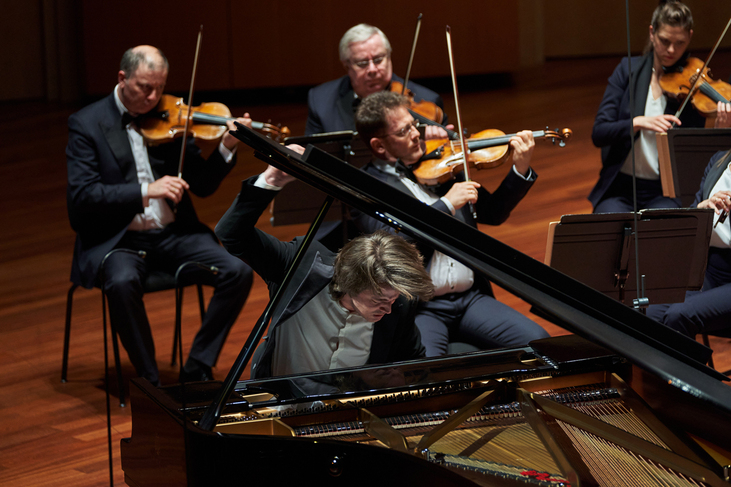 David Fray és a Liszt Ferenc Kamarazenekar a Müpában