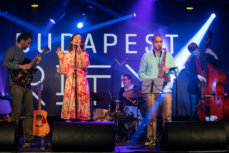 Budapest Ritmo / Bettika Quintet at Akvárium Klub Pályi Zsófia / Müpa