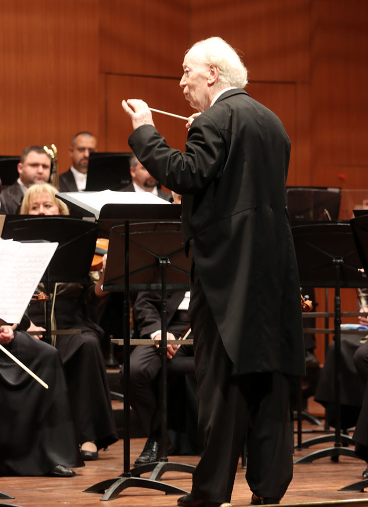 Maxim Vengerov and the Pannon Philharmonic at House of Arts Miskolc Barna Laczy