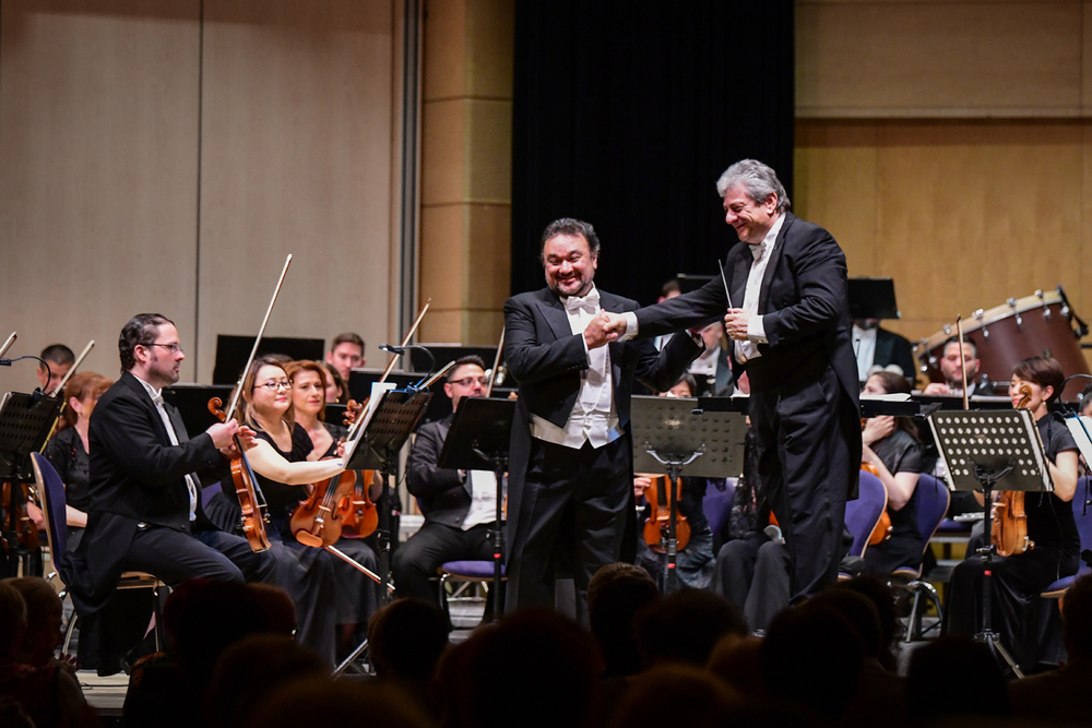 Ramón Vargas and the Győr Philharmonic Orchestra at Kölcsey Centre Debrecen Papp László