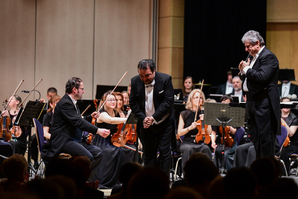 Ramón Vargas és a Győri Filharmonikus Zenekar a debreceni Kölcsey Központban Papp László