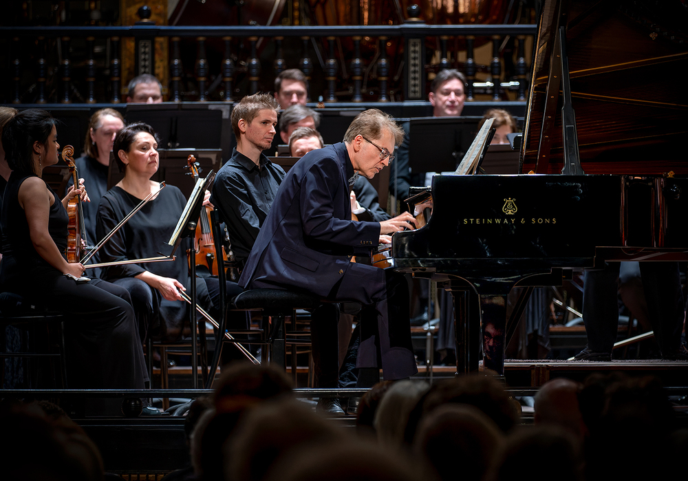 Várjon Dénes és a Concerto Budapest a Zeneakadémián Felvégi Andrea / Müpa